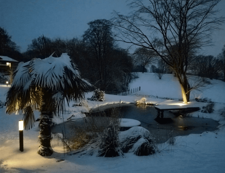 Prodej domu 378 m², pozemek 2.174 m², Nettetal, Severní Porýní-Vestfálsko Prodej domu 378 m², pozemek 2.174 m², Nettetal, Severní Porýní-Vestfálsko