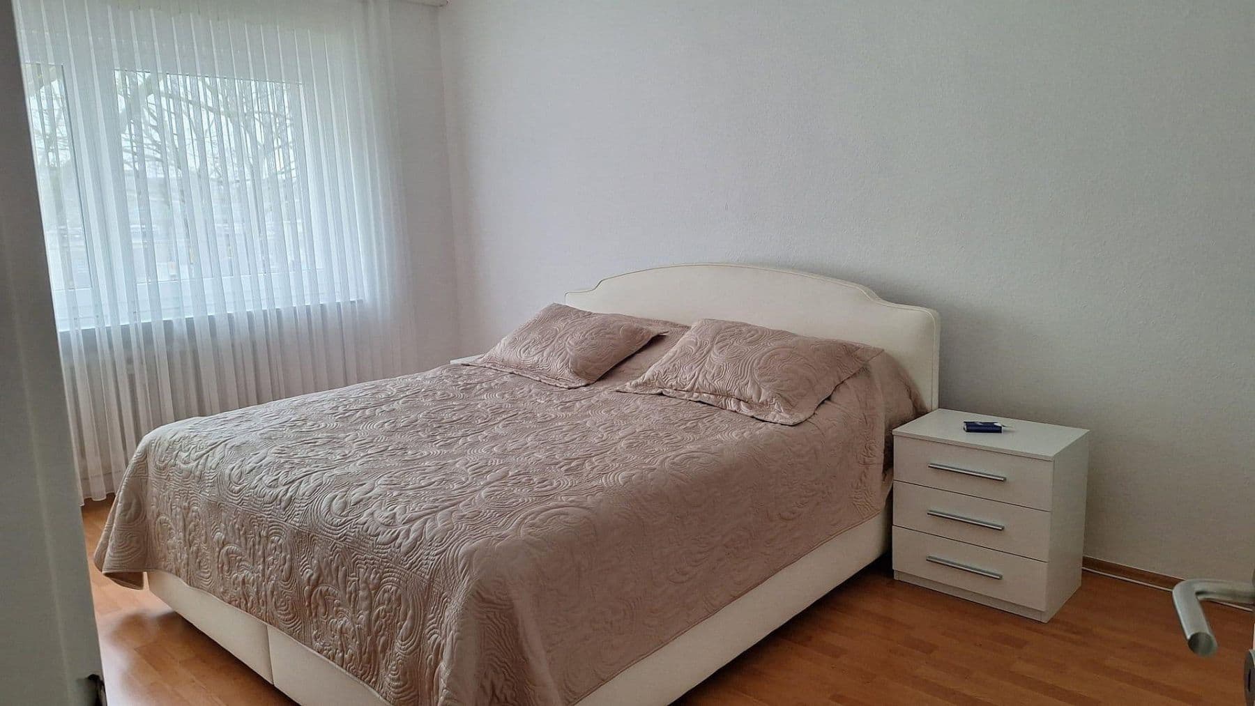 Pronájem bytu 3+1 68 m², Köln, Severní Porýní-Vestfálsko Pronájem bytu 3+1 68 m², Köln, Severní Porýní-Vestfálsko