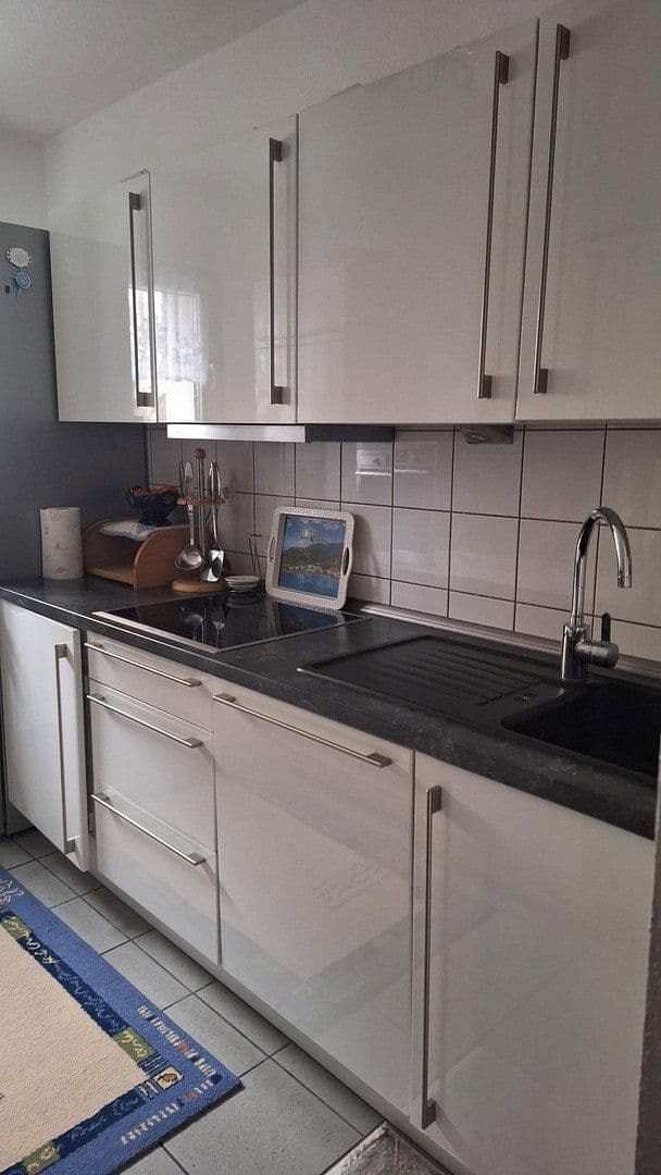 Pronájem bytu 3+1 68 m², Köln, Severní Porýní-Vestfálsko Pronájem bytu 3+1 68 m², Köln, Severní Porýní-Vestfálsko