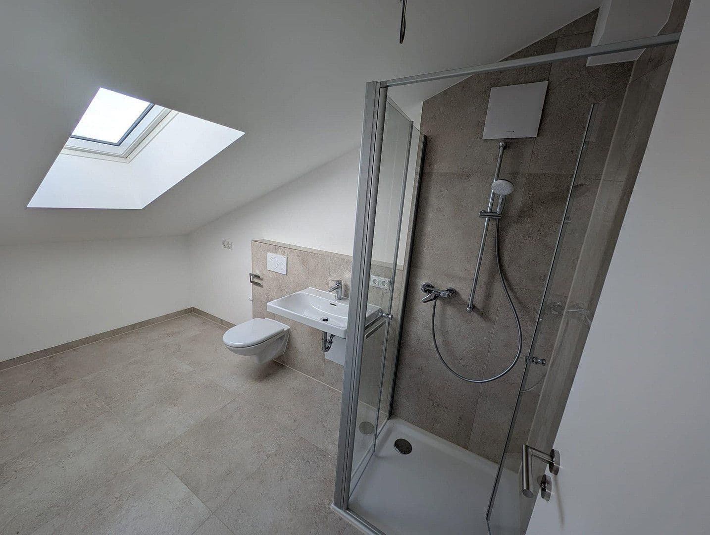 Pronájem bytu 2+1 43 m², Essenbach, Bavorsko Pronájem bytu 2+1 43 m², Essenbach, Bavorsko