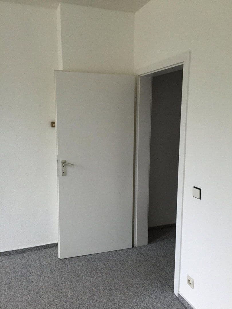 Pronájem bytu 1+1 30 m², Am Brodhagen 2, Bielefeld, Severní Porýní-Vestfálsko Pronájem bytu 1+1 30 m², Am Brodhagen 2, Bielefeld, Severní Porýní-Vestfálsko