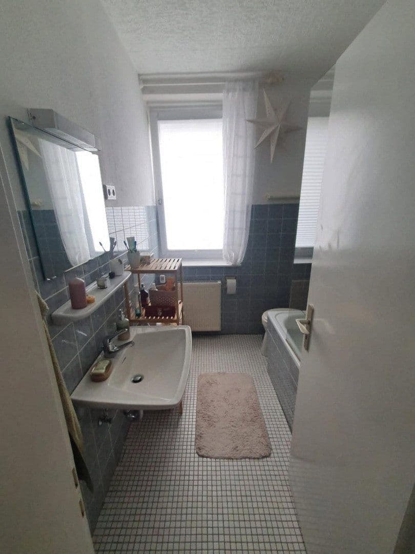 Pronájem bytu 1+1 30 m², Am Brodhagen 2, Bielefeld, Severní Porýní-Vestfálsko Pronájem bytu 1+1 30 m², Am Brodhagen 2, Bielefeld, Severní Porýní-Vestfálsko