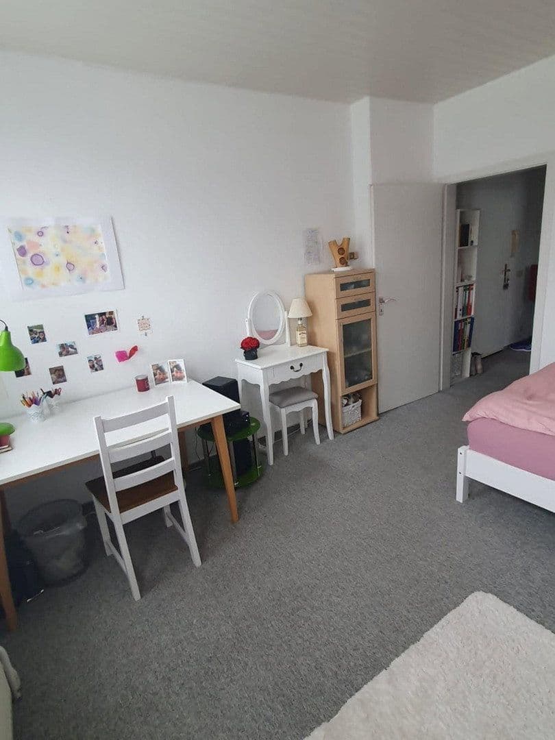 Pronájem bytu 1+1 30 m², Am Brodhagen 2, Bielefeld, Severní Porýní-Vestfálsko Pronájem bytu 1+1 30 m², Am Brodhagen 2, Bielefeld, Severní Porýní-Vestfálsko