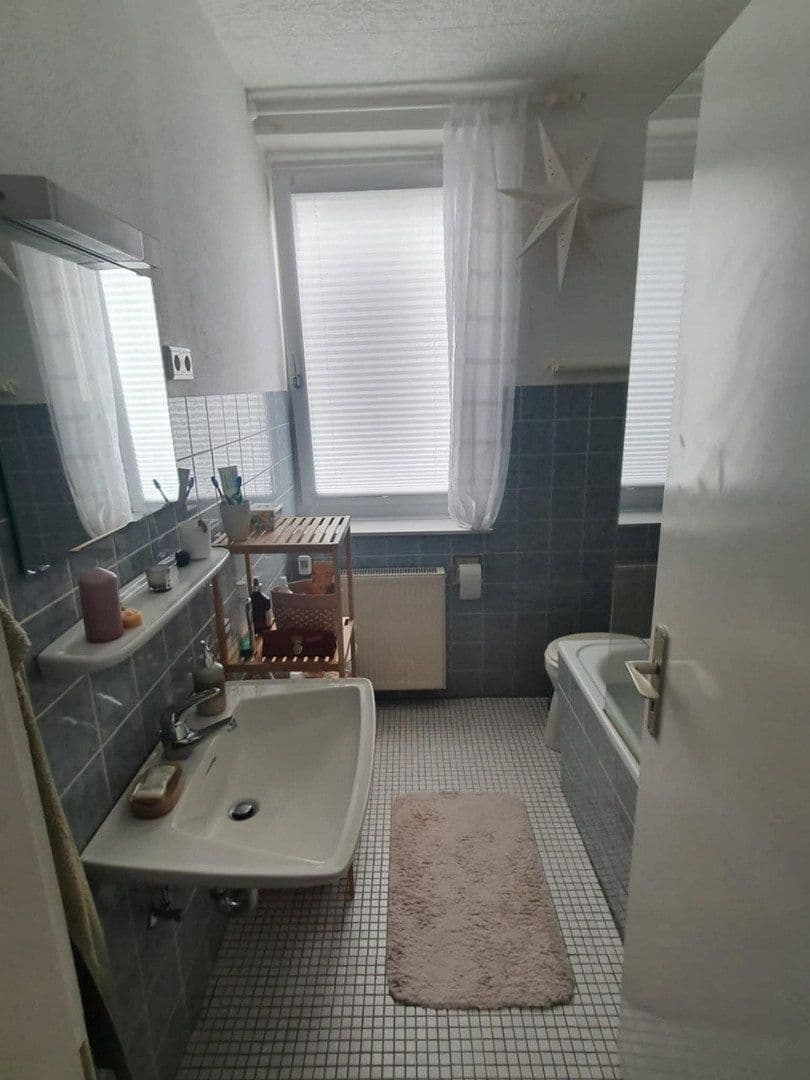 Pronájem bytu 1+1 30 m², Am Brodhagen 2, Bielefeld, Severní Porýní-Vestfálsko Pronájem bytu 1+1 30 m², Am Brodhagen 2, Bielefeld, Severní Porýní-Vestfálsko