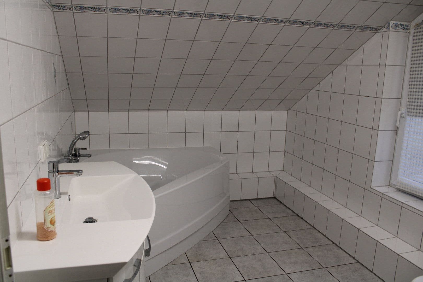 Pronájem bytu 2+1 62 m², Eulenweg 4, Wilhelmsfeld, Bádensko-Württembersko Pronájem bytu 2+1 62 m², Eulenweg 4, Wilhelmsfeld, Bádensko-Württembersko