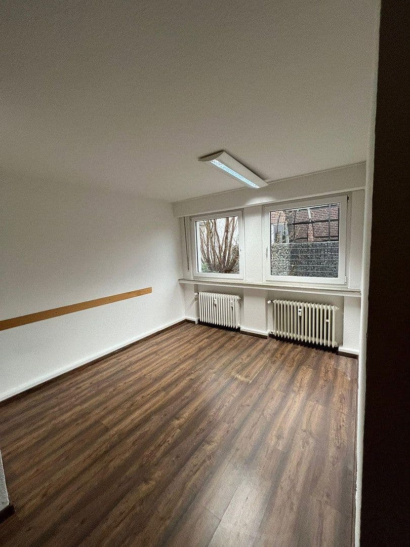 Prodej domu 268 m², pozemek 1.042 m², Rehhecke 61, Ratingen, Severní Porýní-Vestfálsko Prodej domu 268 m², pozemek 1.042 m², Rehhecke 61, Ratingen, Severní Porýní-Vestfálsko