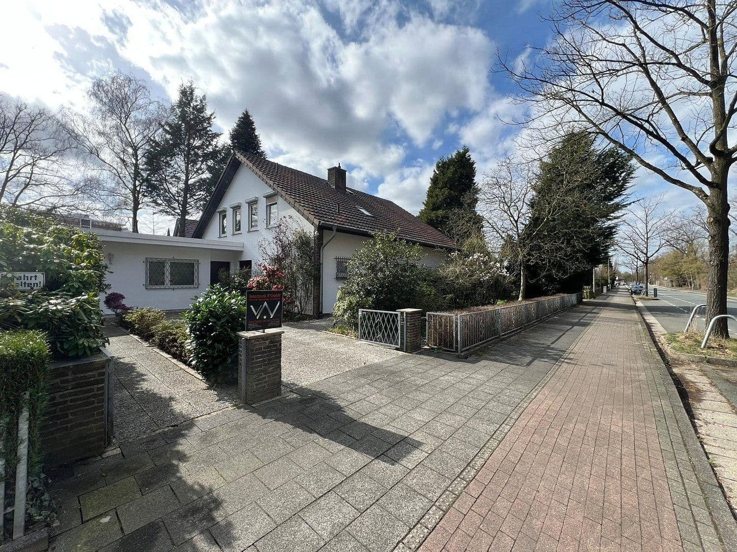 Prodej domu 268 m², pozemek 1.042 m², Rehhecke 61, Ratingen, Severní Porýní-Vestfálsko Prodej domu 268 m², pozemek 1.042 m², Rehhecke 61, Ratingen, Severní Porýní-Vestfálsko