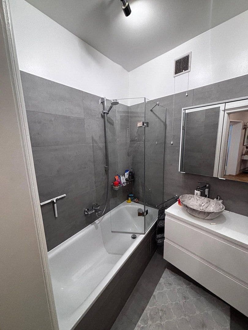 Pronájem bytu 4+1 113 m², Mainzer Straße 1a, München, Bavorsko Pronájem bytu 4+1 113 m², Mainzer Straße 1a, München, Bavorsko