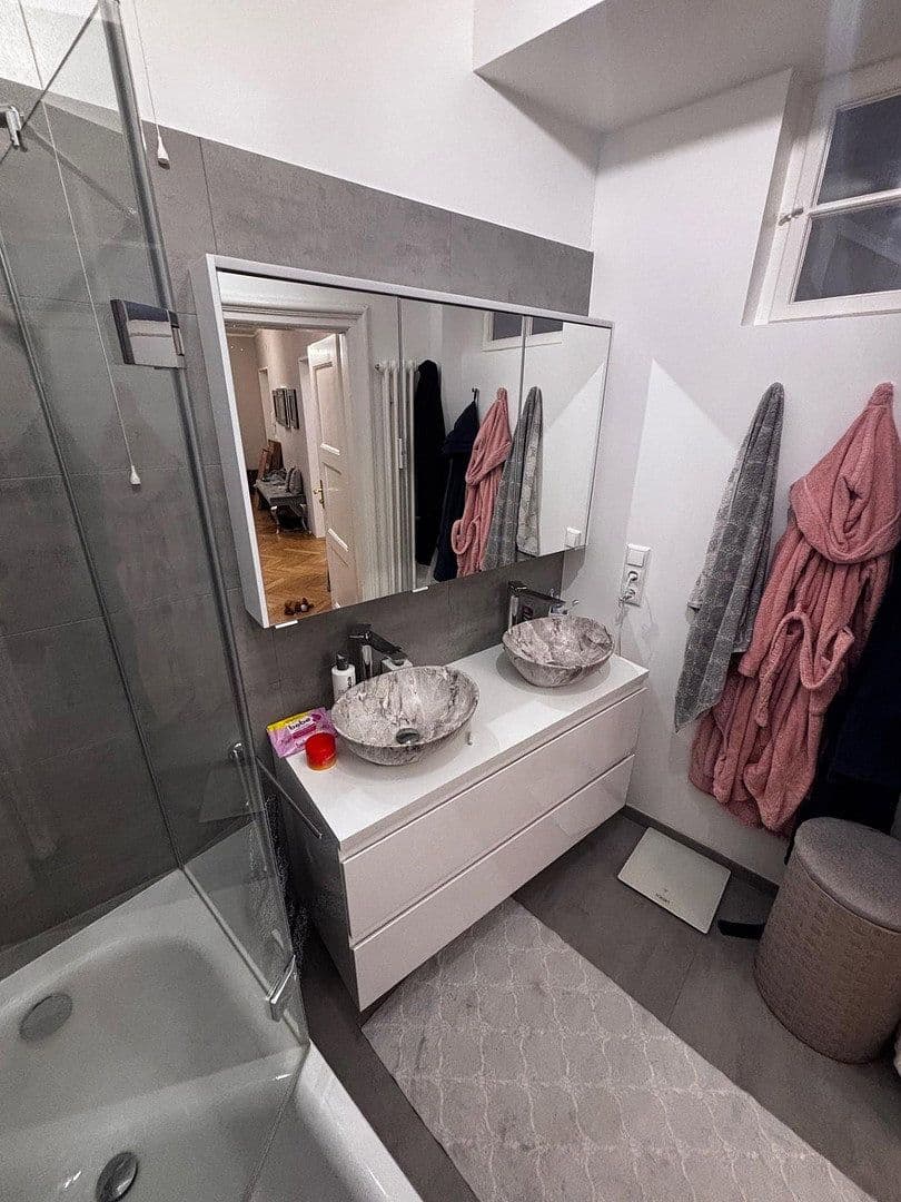 Pronájem bytu 4+1 113 m², Mainzer Straße 1a, München, Bavorsko Pronájem bytu 4+1 113 m², Mainzer Straße 1a, München, Bavorsko