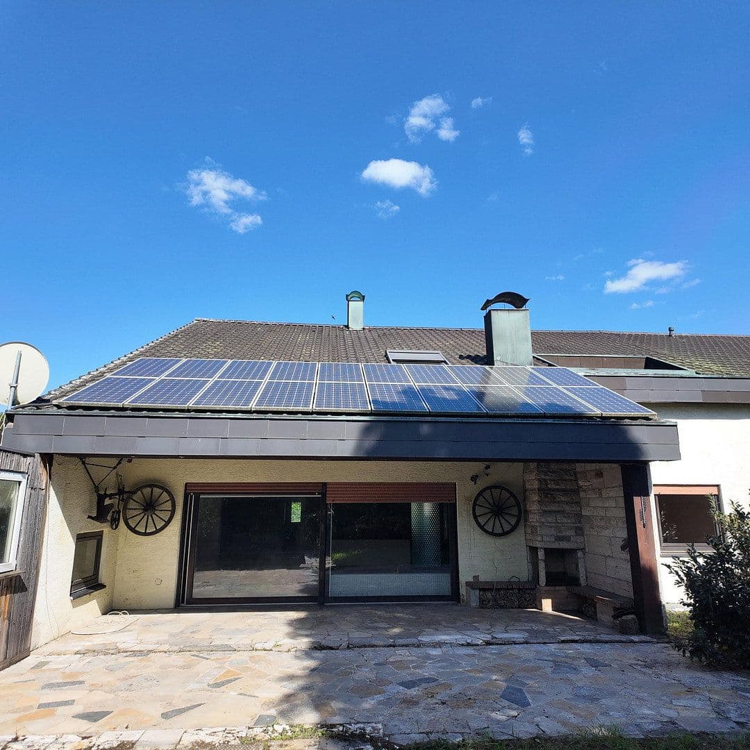 Prodej domu 225 m², pozemek 572 m², Maulbronn, Bádensko-Württembersko Prodej domu 225 m², pozemek 572 m², Maulbronn, Bádensko-Württembersko