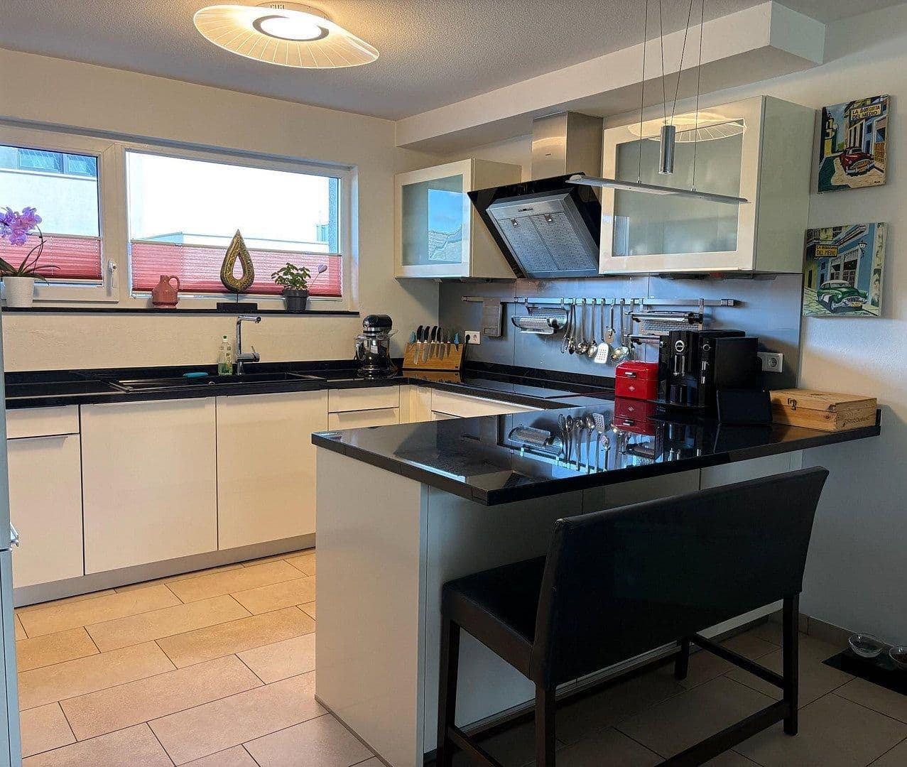 Prodej domu 172 m², pozemek 225 m², Plankstadt, Bádensko-Württembersko Prodej domu 172 m², pozemek 225 m², Plankstadt, Bádensko-Württembersko