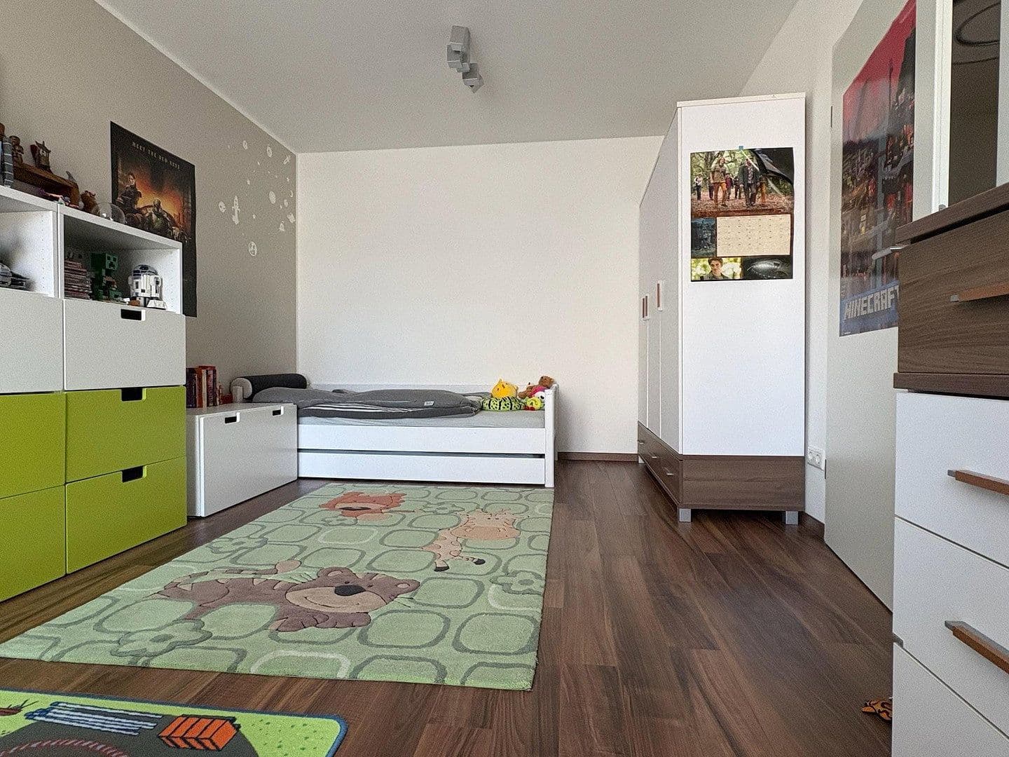 Prodej domu 172 m², pozemek 225 m², Plankstadt, Bádensko-Württembersko Prodej domu 172 m², pozemek 225 m², Plankstadt, Bádensko-Württembersko