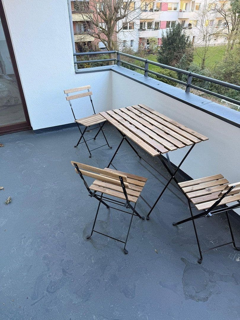 Pronájem bytu 1+1 37 m², Heinrichstr. 105, Düsseldorf, Severní Porýní-Vestfálsko Pronájem bytu 1+1 37 m², Heinrichstr. 105, Düsseldorf, Severní Porýní-Vestfálsko