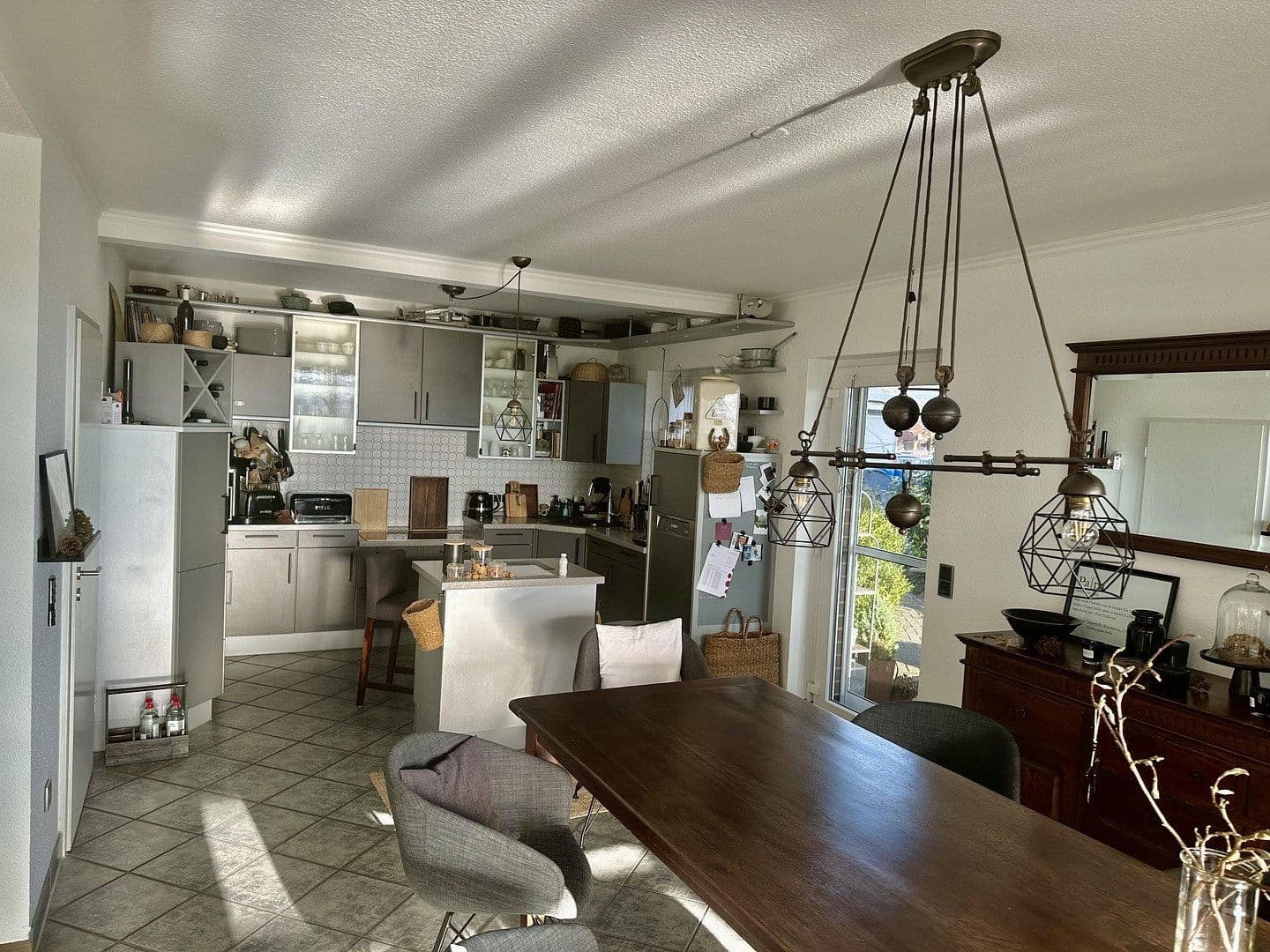 Prodej domu 317 m², pozemek 1.136 m², Bahnhofstraße 55a, Oberndorf, Dolní Sasko Prodej domu 317 m², pozemek 1.136 m², Bahnhofstraße 55a, Oberndorf, Dolní Sasko