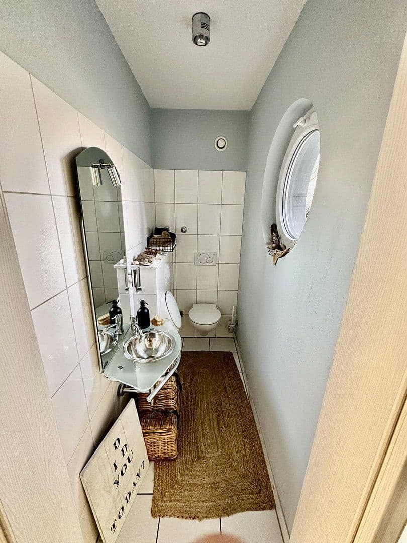 Prodej domu 317 m², pozemek 1.136 m², Bahnhofstraße 55a, Oberndorf, Dolní Sasko Prodej domu 317 m², pozemek 1.136 m², Bahnhofstraße 55a, Oberndorf, Dolní Sasko