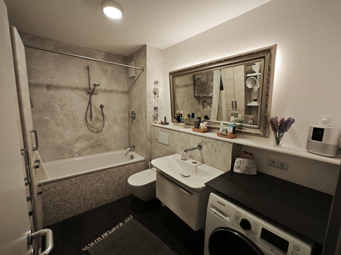 Prodej bytu 3+1 80 m², Hamburg, Hamburg Prodej bytu 3+1 80 m², Hamburg, Hamburg