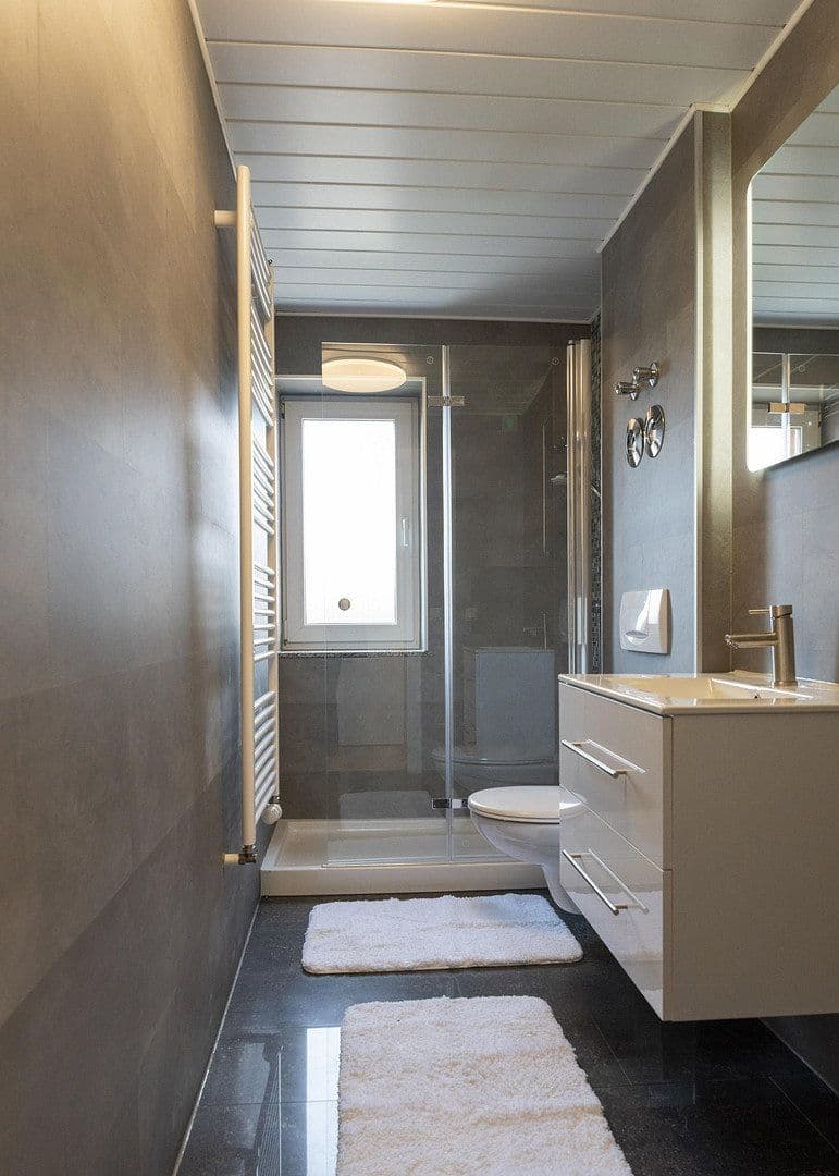 Prodej bytu 4+1 77 m², Paradieswiese 9, Neubrandenburg, Mecklenburg-Vorpommern Prodej bytu 4+1 77 m², Paradieswiese 9, Neubrandenburg, Mecklenburg-Vorpommern