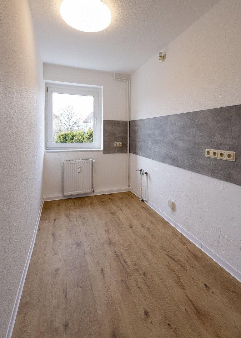 Prodej bytu 4+1 77 m², Paradieswiese 9, Neubrandenburg, Mecklenburg-Vorpommern Prodej bytu 4+1 77 m², Paradieswiese 9, Neubrandenburg, Mecklenburg-Vorpommern