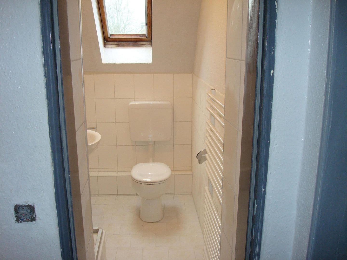 Pronájem bytu 3+1 60 m², Ulanenstr. 22, Düsseldorf, Severní Porýní-Vestfálsko Pronájem bytu 3+1 60 m², Ulanenstr. 22, Düsseldorf, Severní Porýní-Vestfálsko