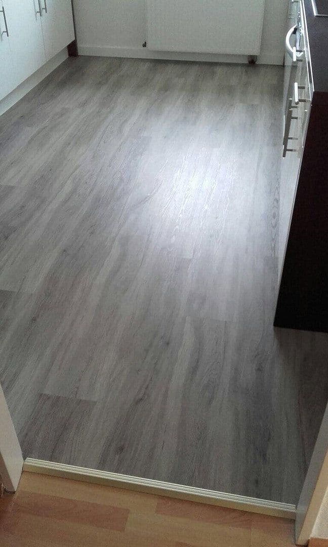 Pronájem bytu 3+1 60 m², Ulanenstr. 22, Düsseldorf, Severní Porýní-Vestfálsko Pronájem bytu 3+1 60 m², Ulanenstr. 22, Düsseldorf, Severní Porýní-Vestfálsko