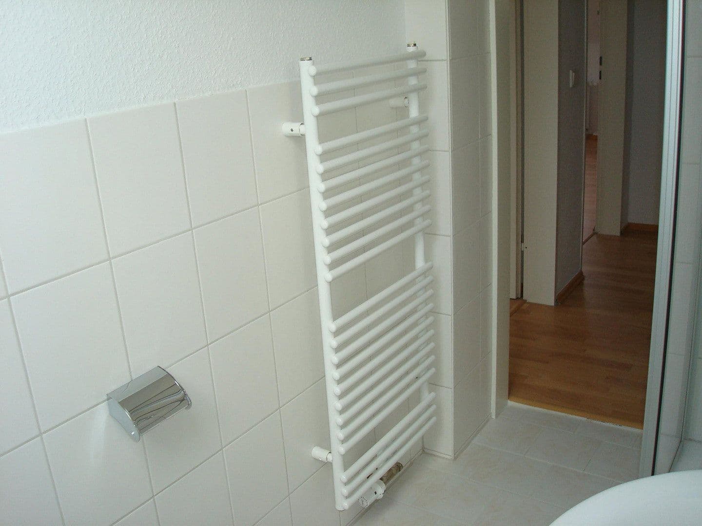 Pronájem bytu 3+1 60 m², Ulanenstr. 22, Düsseldorf, Severní Porýní-Vestfálsko Pronájem bytu 3+1 60 m², Ulanenstr. 22, Düsseldorf, Severní Porýní-Vestfálsko