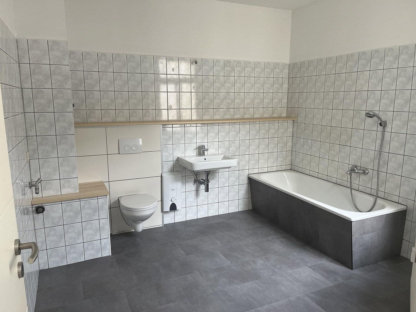 Pronájem bytu 2+1 66 m², Gera, Durynsko Pronájem bytu 2+1 66 m², Gera, Durynsko