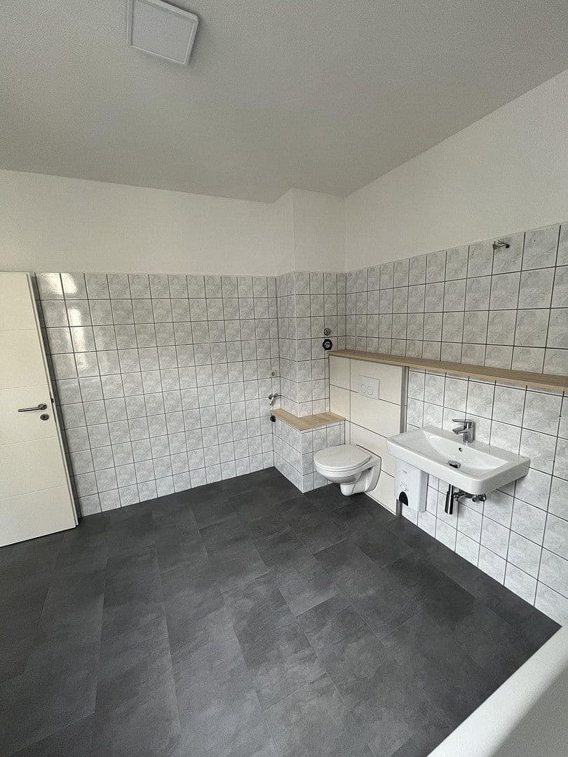 Pronájem bytu 2+1 66 m², Gera, Durynsko Pronájem bytu 2+1 66 m², Gera, Durynsko