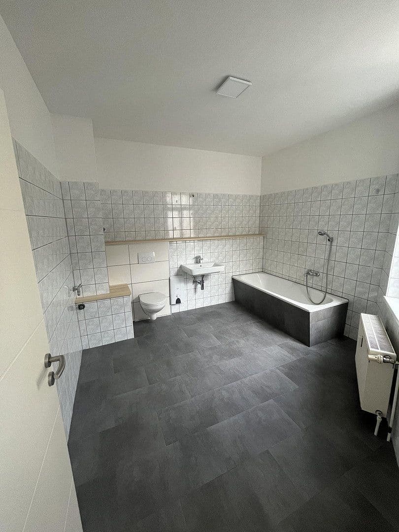 Pronájem bytu 2+1 66 m², Gera, Durynsko Pronájem bytu 2+1 66 m², Gera, Durynsko