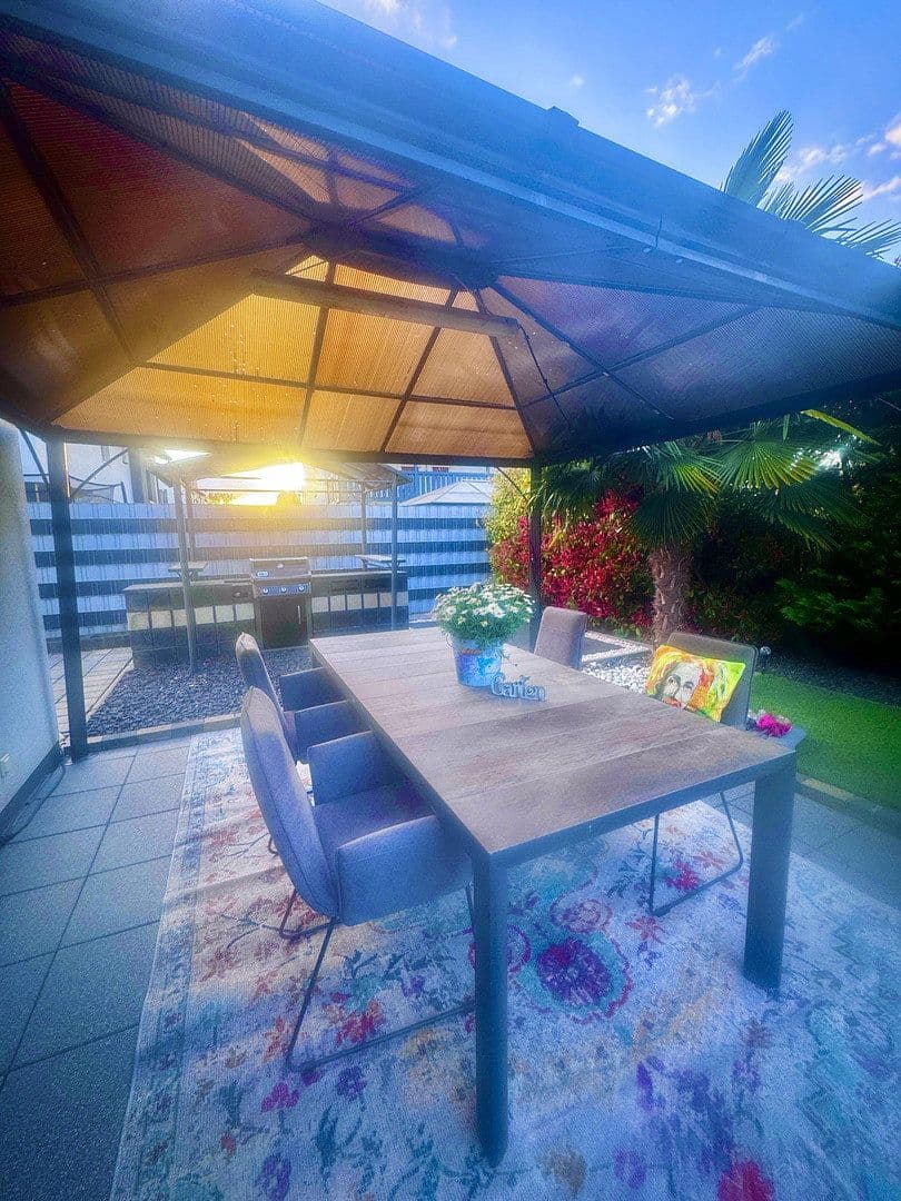 Prodej domu 214 m², pozemek 496 m², Harthausen, Porýní-Falc Prodej domu 214 m², pozemek 496 m², Harthausen, Porýní-Falc