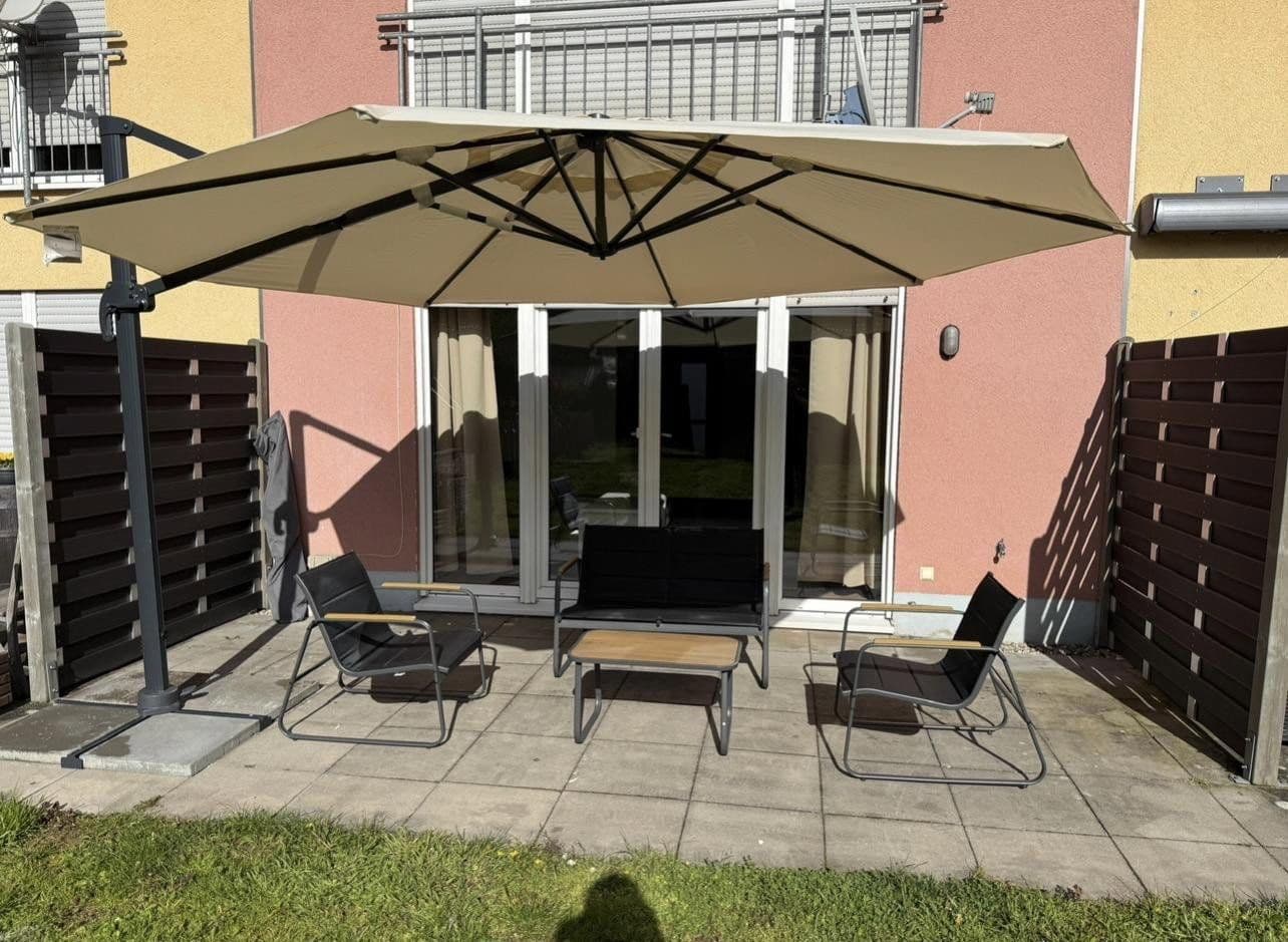Pronájem bytu 5+1 155 m², Saarstr, Wiesbaden, Hessen Pronájem bytu 5+1 155 m², Saarstr, Wiesbaden, Hessen