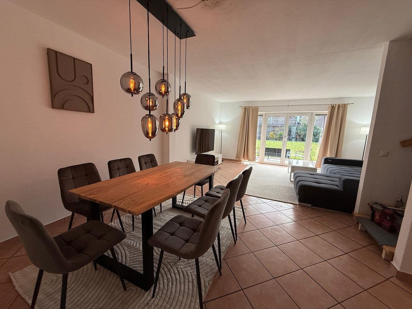 Pronájem bytu 5+1 155 m², Saarstr, Wiesbaden, Hessen Pronájem bytu 5+1 155 m², Saarstr, Wiesbaden, Hessen
