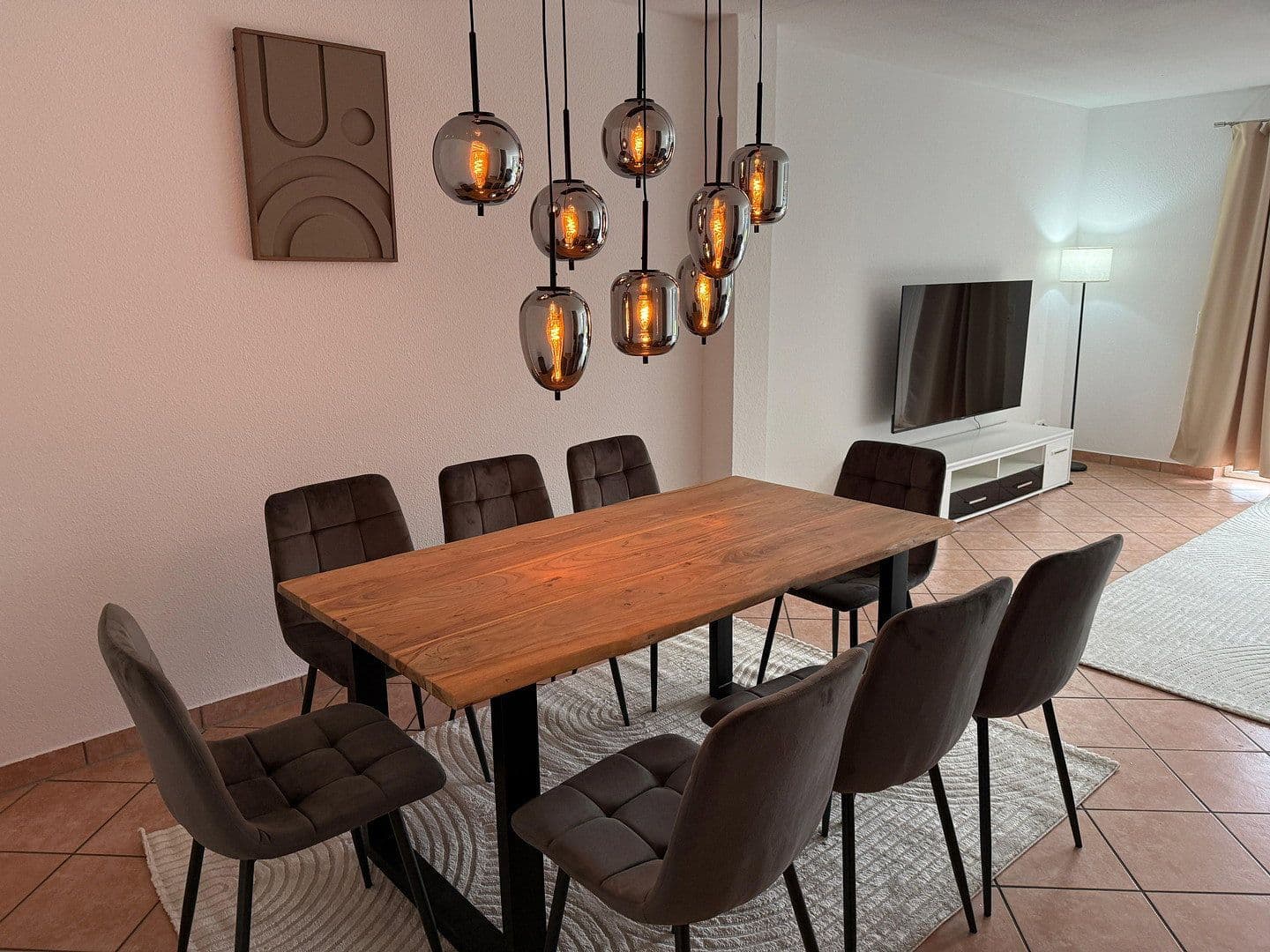 Pronájem bytu 5+1 155 m², Saarstr, Wiesbaden, Hessen Pronájem bytu 5+1 155 m², Saarstr, Wiesbaden, Hessen