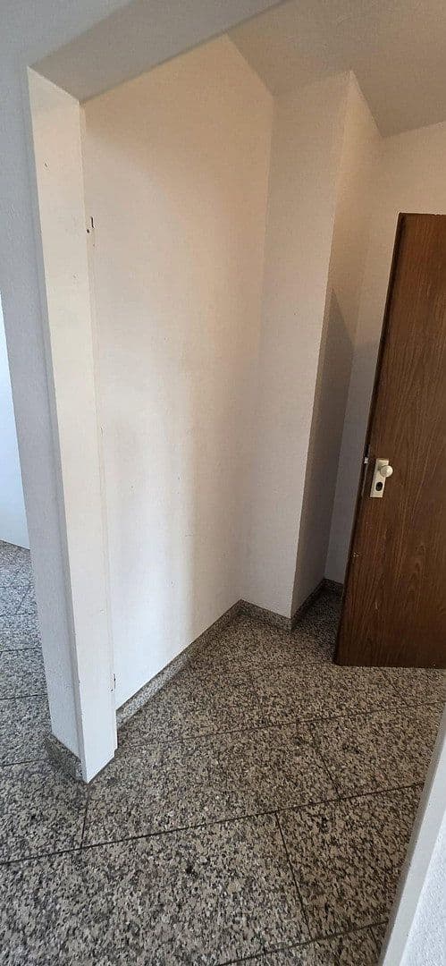 Pronájem bytu 2+kk 80 m², Wuppertal, Severní Porýní-Vestfálsko Pronájem bytu 2+kk 80 m², Wuppertal, Severní Porýní-Vestfálsko