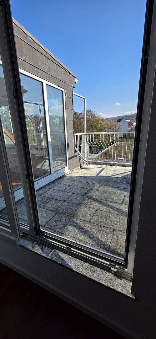 Pronájem bytu 2+kk 80 m², Wuppertal, Severní Porýní-Vestfálsko Pronájem bytu 2+kk 80 m², Wuppertal, Severní Porýní-Vestfálsko