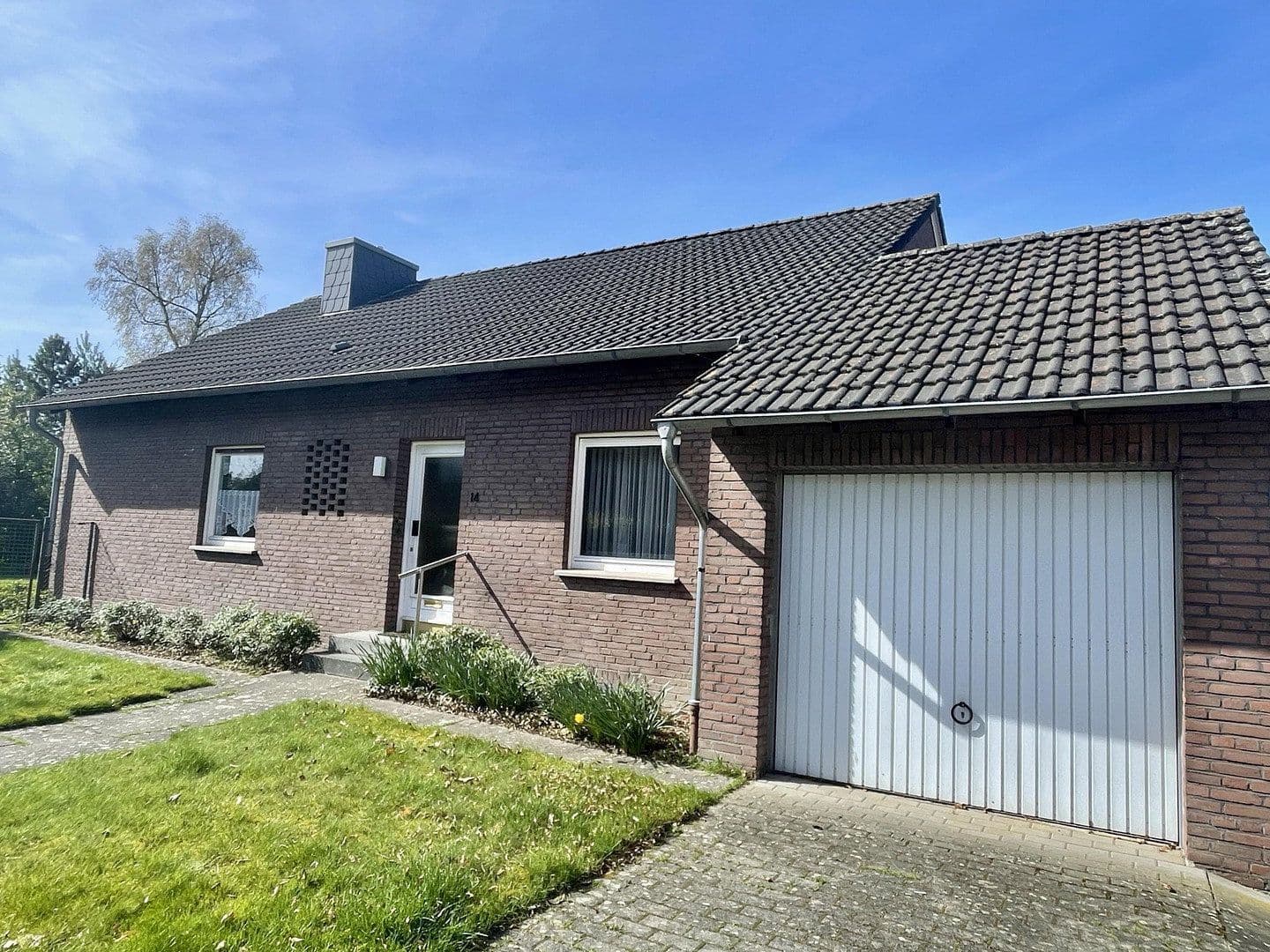 Prodej domu 106 m², pozemek 880 m², Münster, Severní Porýní-Vestfálsko Prodej domu 106 m², pozemek 880 m², Münster, Severní Porýní-Vestfálsko