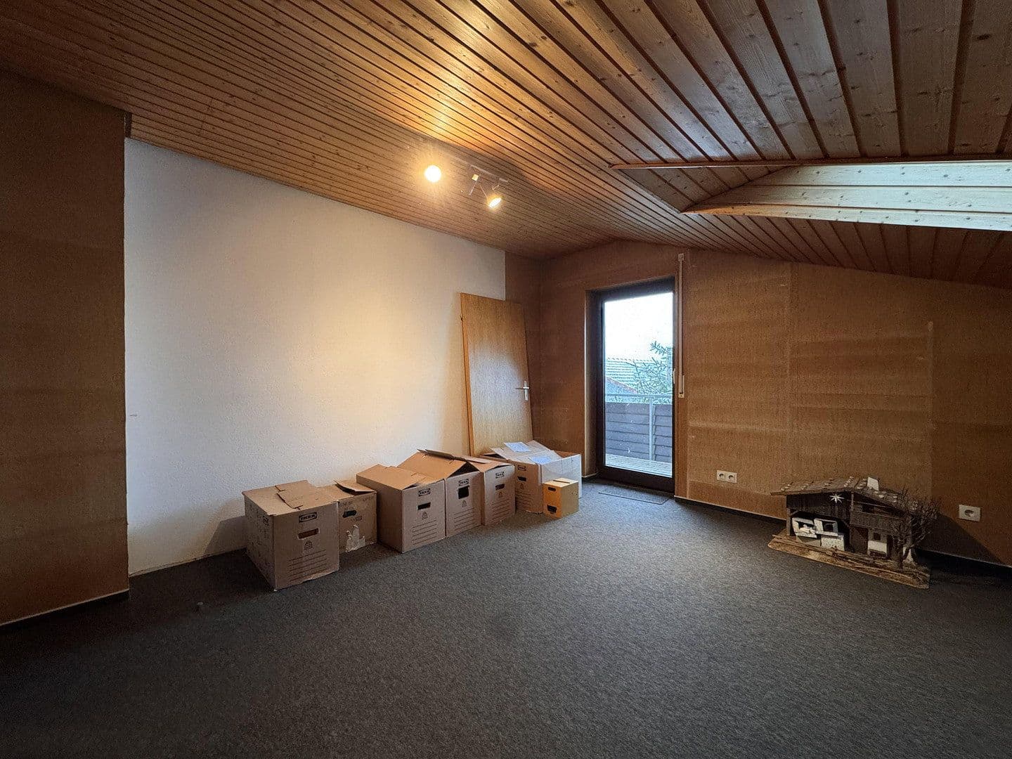 Prodej domu 167 m², pozemek 832 m², Ellwangen (Jagst), Bádensko-Württembersko Prodej domu 167 m², pozemek 832 m², Ellwangen (Jagst), Bádensko-Württembersko