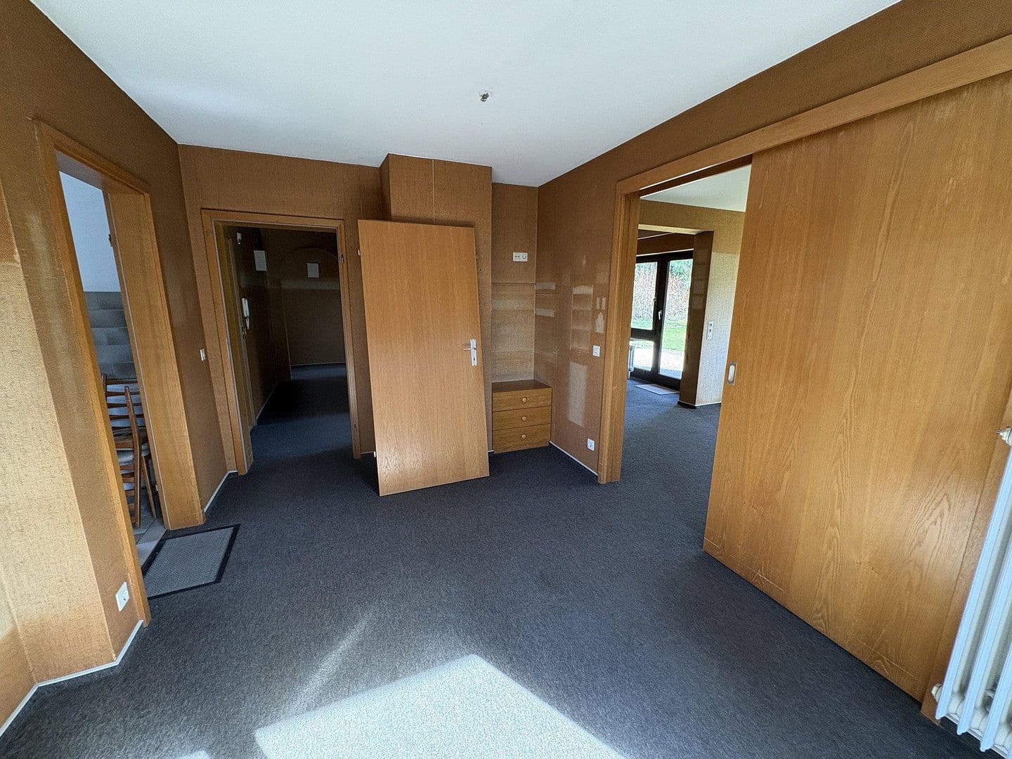 Prodej domu 167 m², pozemek 832 m², Ellwangen (Jagst), Bádensko-Württembersko Prodej domu 167 m², pozemek 832 m², Ellwangen (Jagst), Bádensko-Württembersko