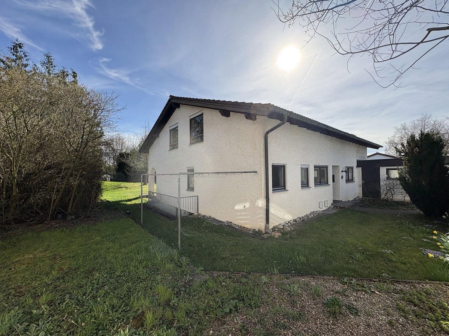 Prodej domu 167 m², pozemek 832 m², Ellwangen (Jagst), Bádensko-Württembersko Prodej domu 167 m², pozemek 832 m², Ellwangen (Jagst), Bádensko-Württembersko