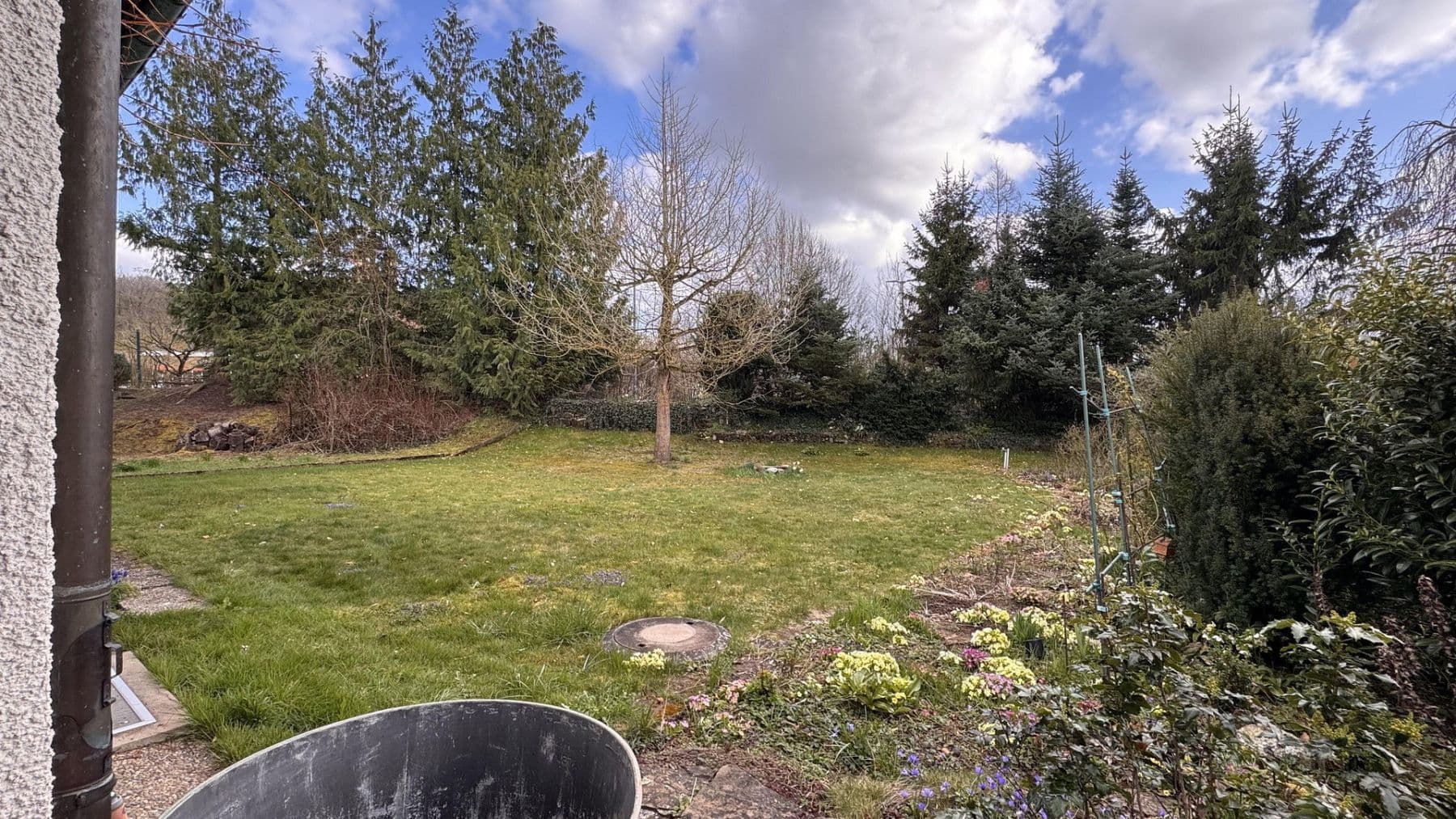 Prodej domu 167 m², pozemek 832 m², Ellwangen (Jagst), Bádensko-Württembersko Prodej domu 167 m², pozemek 832 m², Ellwangen (Jagst), Bádensko-Württembersko