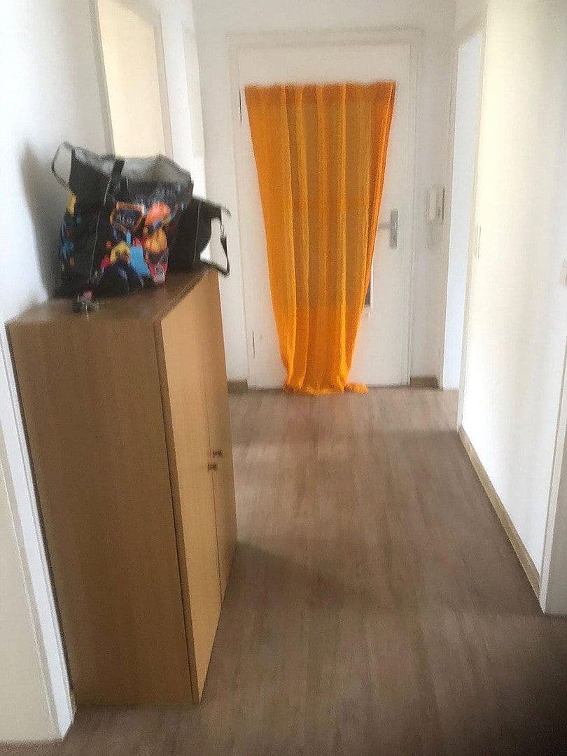 Pronájem bytu 3+1 97 m², Kübelmarkt 28, Bruchsal, Bádensko-Württembersko Pronájem bytu 3+1 97 m², Kübelmarkt 28, Bruchsal, Bádensko-Württembersko