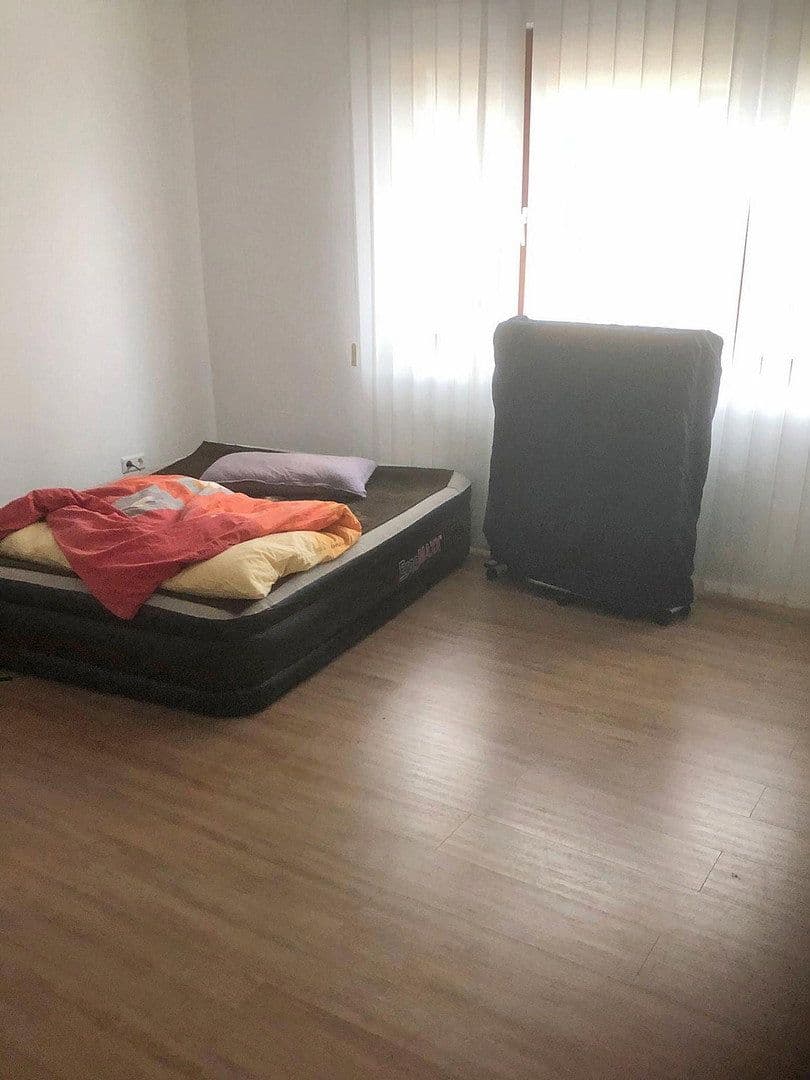 Pronájem bytu 3+1 97 m², Kübelmarkt 28, Bruchsal, Bádensko-Württembersko Pronájem bytu 3+1 97 m², Kübelmarkt 28, Bruchsal, Bádensko-Württembersko