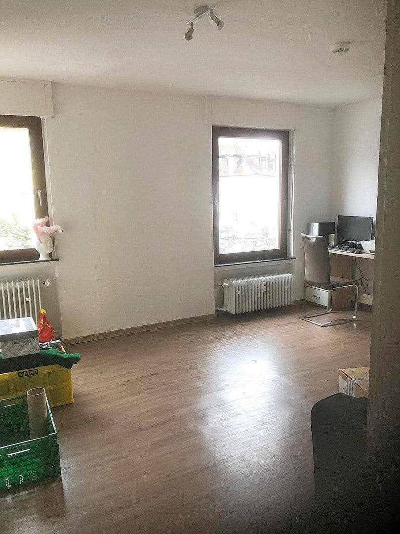 Pronájem bytu 3+1 97 m², Kübelmarkt 28, Bruchsal, Bádensko-Württembersko Pronájem bytu 3+1 97 m², Kübelmarkt 28, Bruchsal, Bádensko-Württembersko