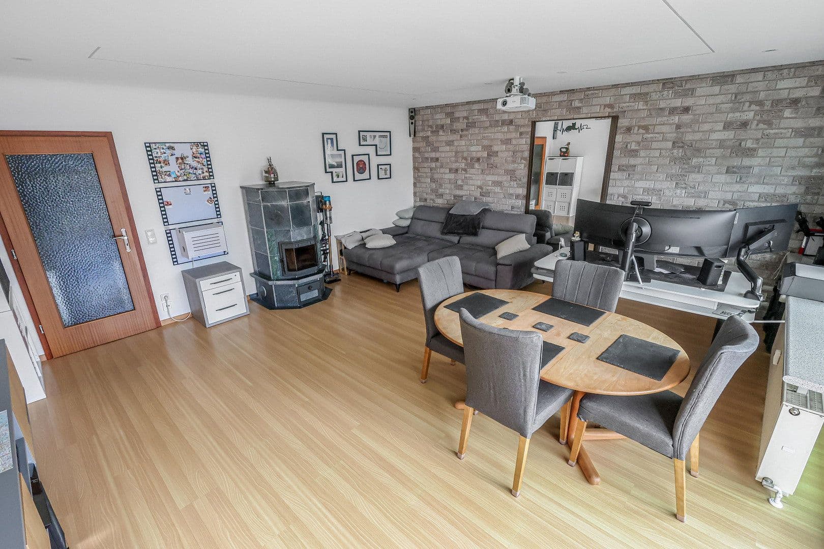 Prodej bytu 3+1 101 m², Obertshausen, Hessen Prodej bytu 3+1 101 m², Obertshausen, Hessen