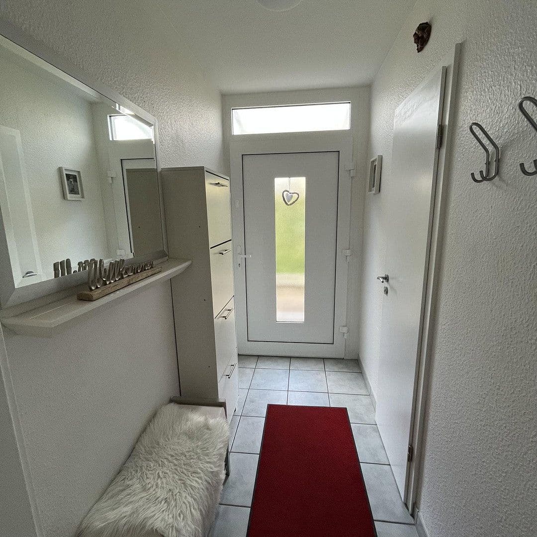 Prodej domu 120 m², pozemek 200 m², Kirchzarten, Bádensko-Württembersko Prodej domu 120 m², pozemek 200 m², Kirchzarten, Bádensko-Württembersko