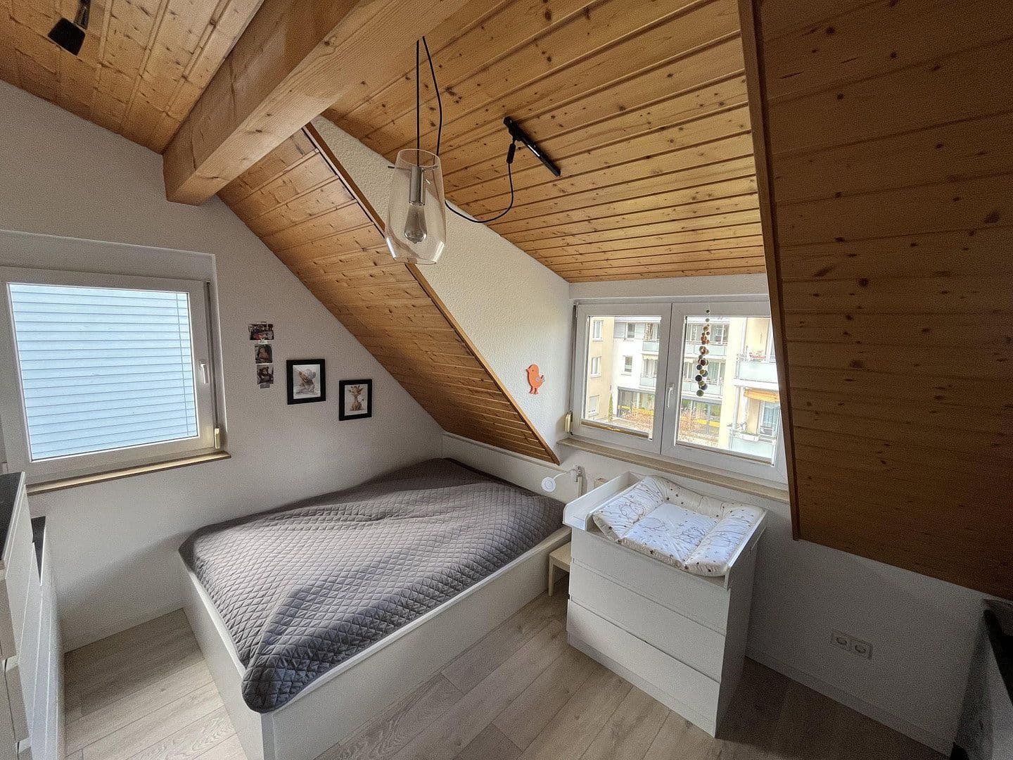 Prodej domu 120 m², pozemek 200 m², Kirchzarten, Bádensko-Württembersko Prodej domu 120 m², pozemek 200 m², Kirchzarten, Bádensko-Württembersko