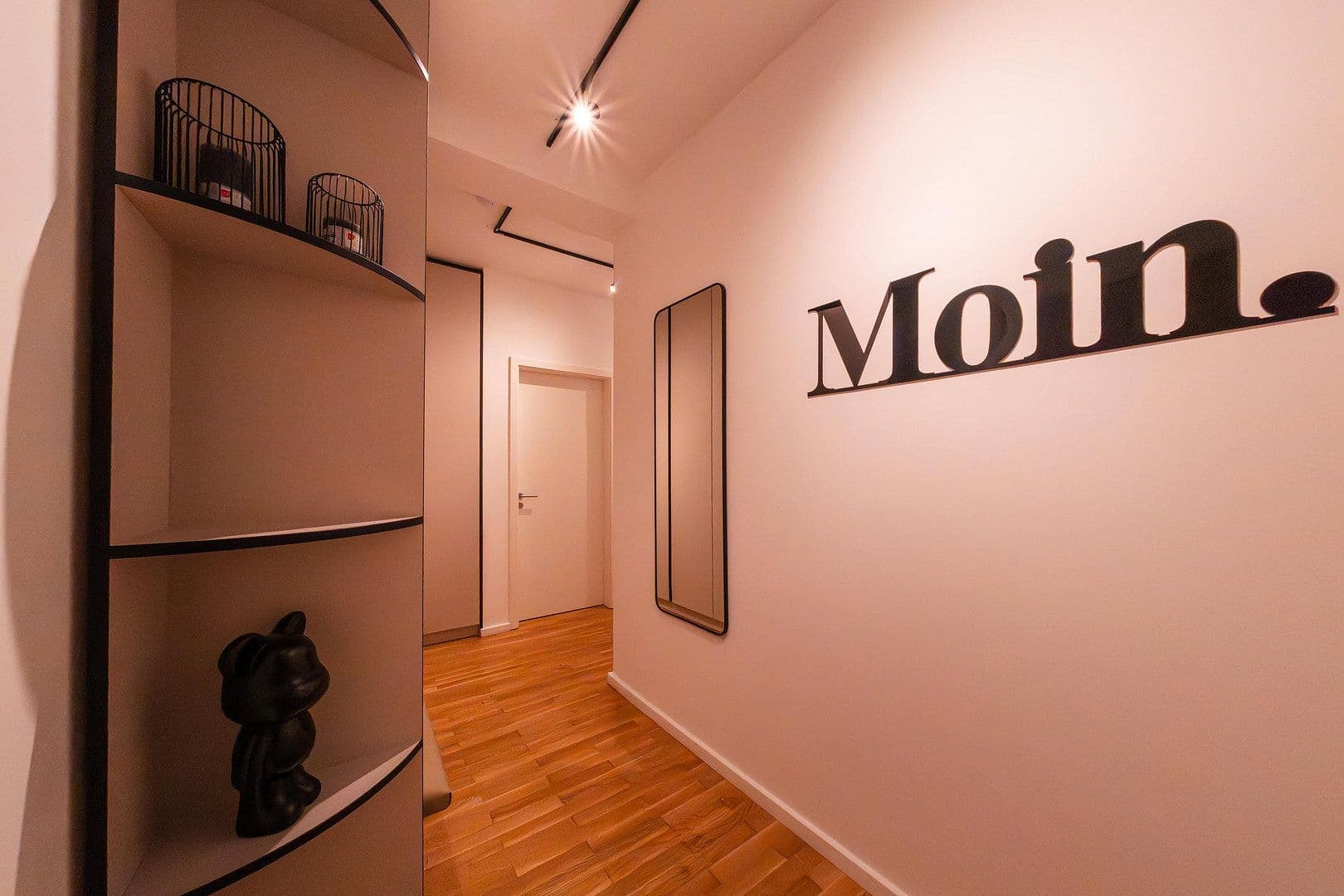 Prodej bytu 3+1 88 m², Sterndamm 66, Berlin, Berlín Prodej bytu 3+1 88 m², Sterndamm 66, Berlin, Berlín