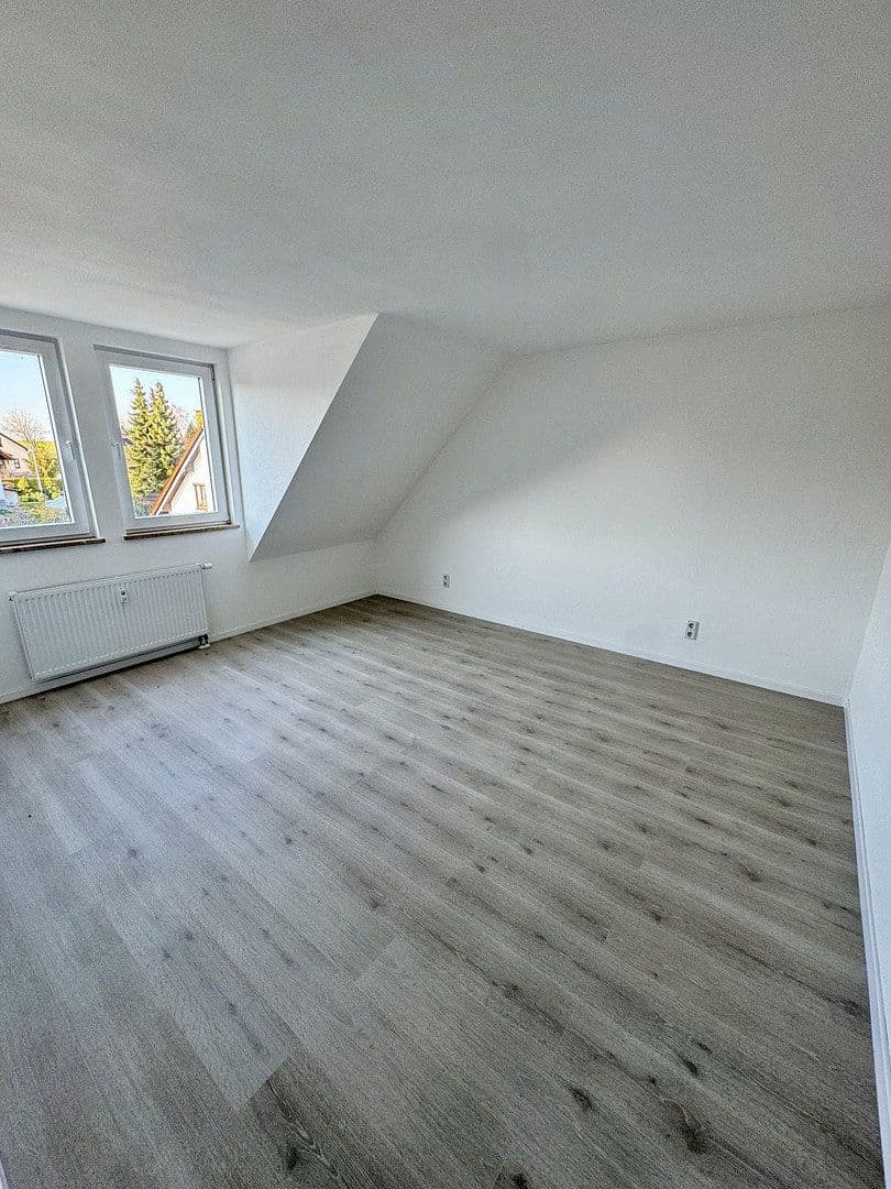 Pronájem bytu 3+kk 102 m², Birkenweg 9, Gornau, Sasko Pronájem bytu 3+kk 102 m², Birkenweg 9, Gornau, Sasko
