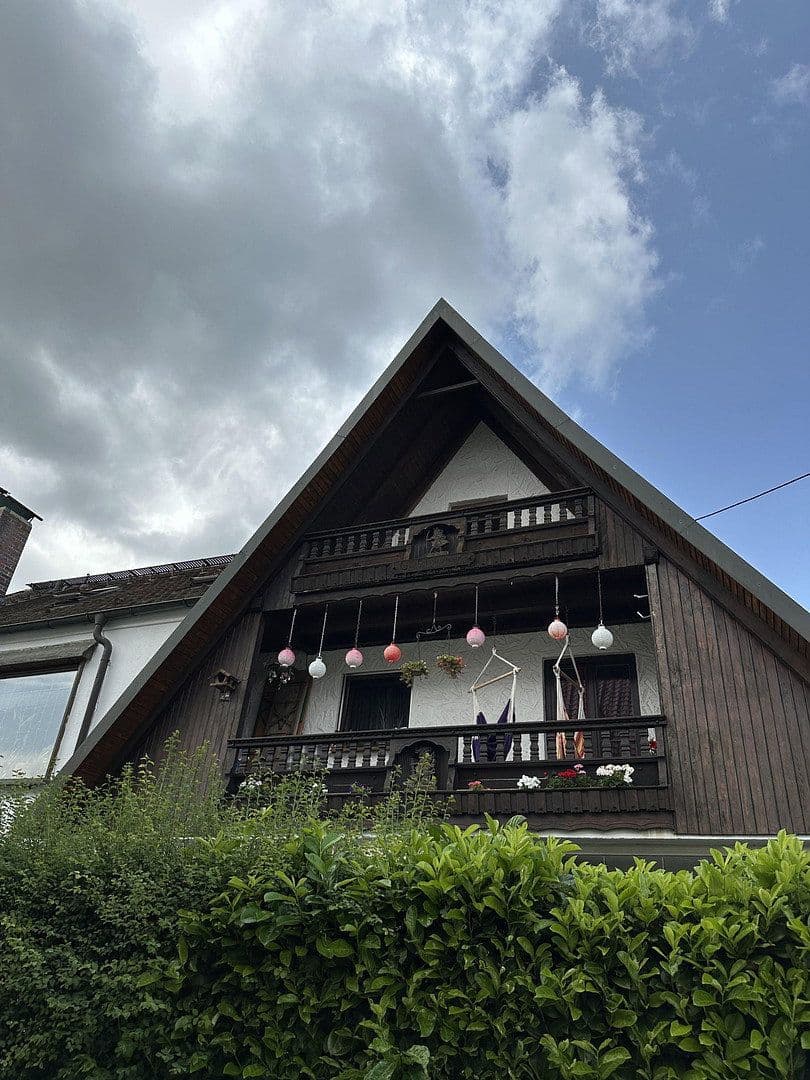 Pronájem bytu 3+kk 139 m², Blumenstraße 34, Karlsfeld, Bavorsko Pronájem bytu 3+kk 139 m², Blumenstraße 34, Karlsfeld, Bavorsko