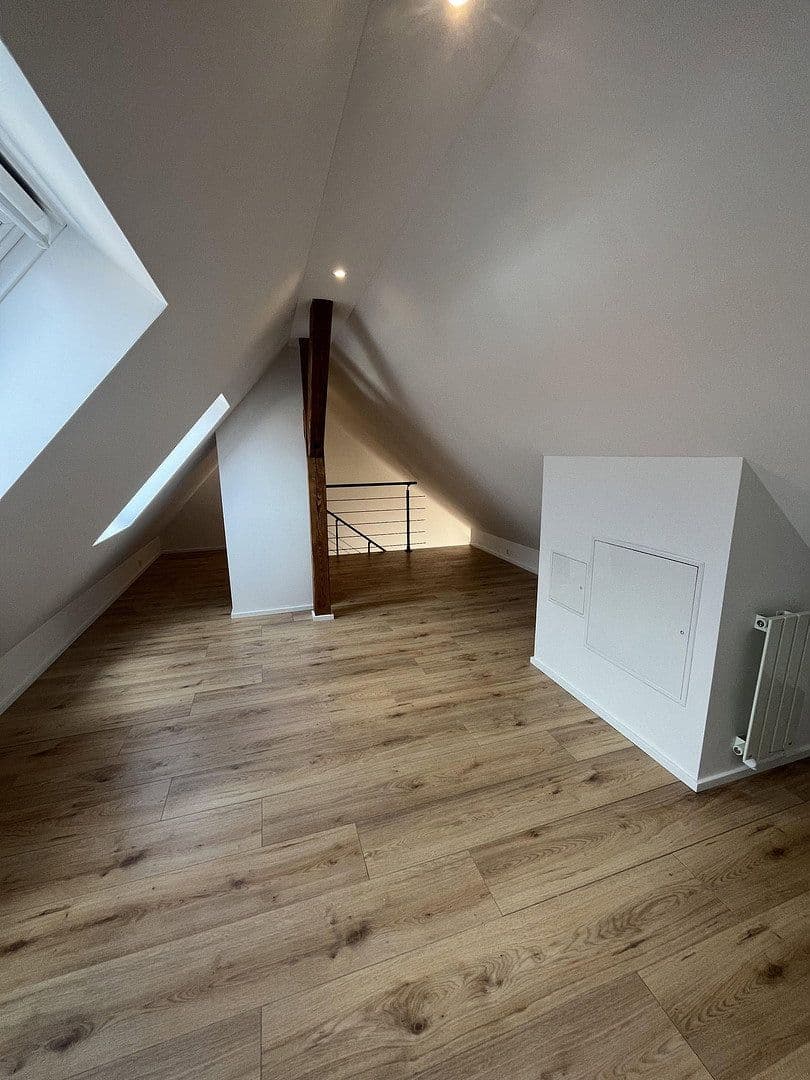Pronájem bytu 3+1 59 m², Okenstraße 36, Nürnberg, Bavorsko Pronájem bytu 3+1 59 m², Okenstraße 36, Nürnberg, Bavorsko