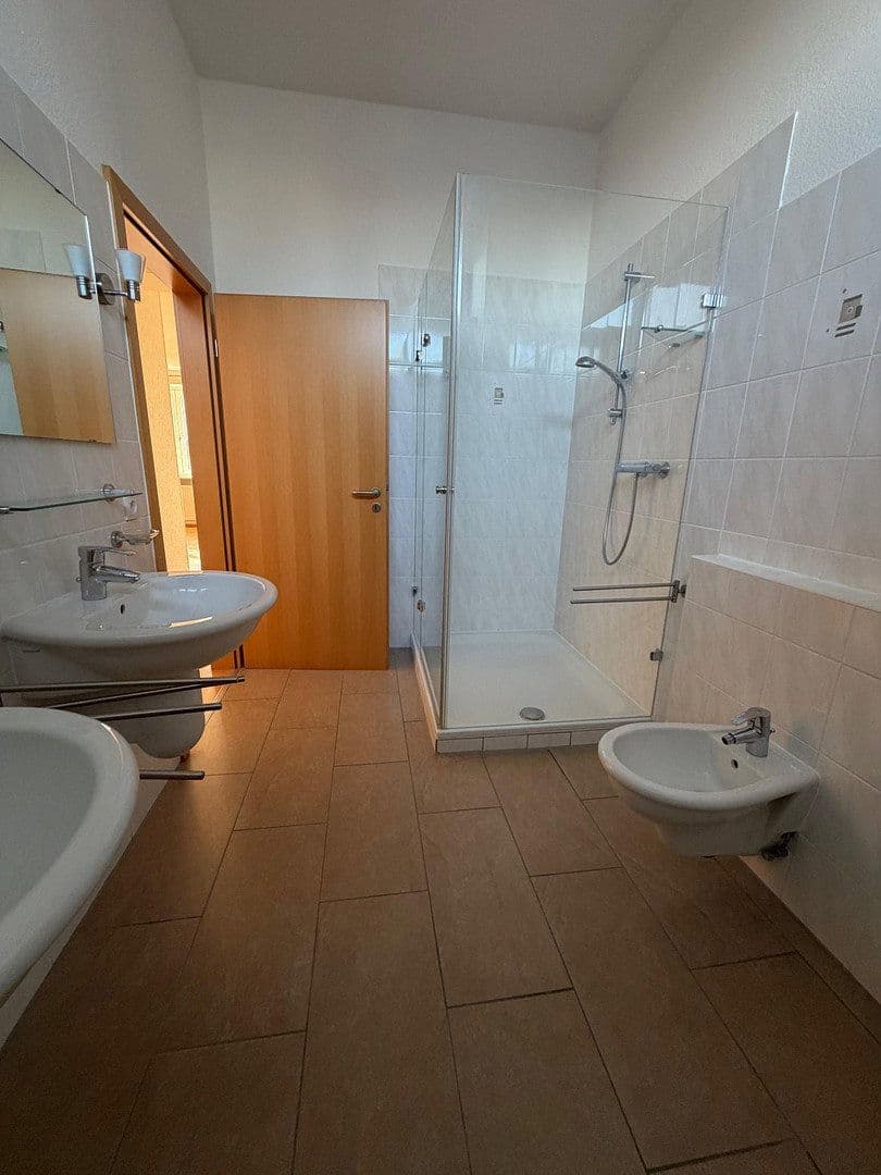 Pronájem bytu 3+1 95 m², Hambacherstr 21, Neustadt, Porýní-Falc Pronájem bytu 3+1 95 m², Hambacherstr 21, Neustadt, Porýní-Falc